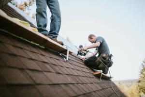 Local Roofers in Lksid Marblhd, OH